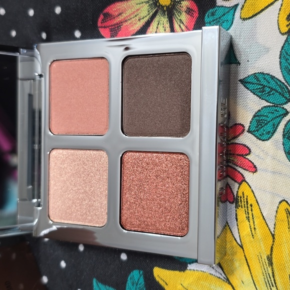 IL MAKIAGE Color Boss Squad Quad Eyeshadow Palette The Real Deal 990 - Picture 4 of 13